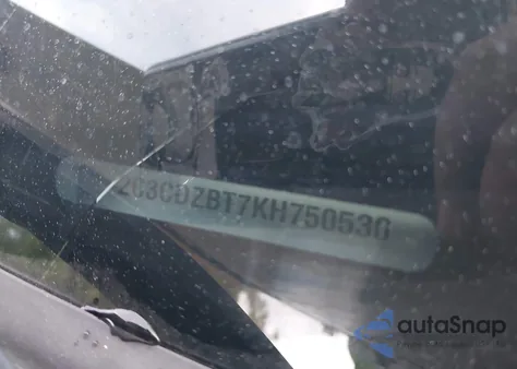 2019 Dodge Challenger R/T z USA, uszkodzony, nr VIN 2C3CDZBT7KH750530